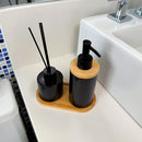 Kit Banheiro Aromas Liso 3 Peças - Conjunto Dispenser e Aromatizador em Porcelana com Bandeja em Bambu