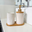 Kit Banheiro lavabo Drip - Conjunto Porcelana Base Bambu Saboneteira Porta Escova 3 Peças