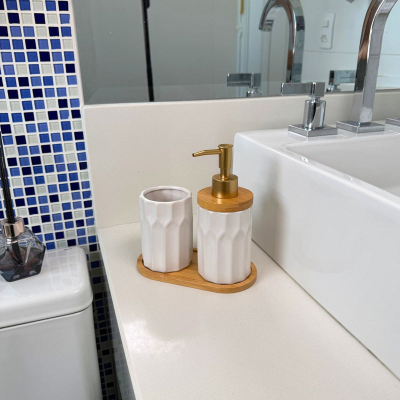 Kit Banheiro Elegance 3 Peças - Conjunto Dispenser, Porta Escova e Bandeja em Bambu